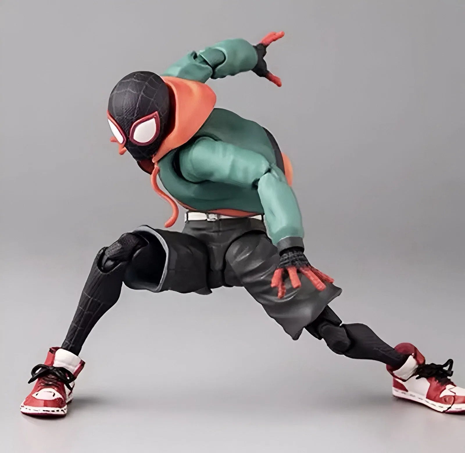 Marvel Miles Morales Spider-Man Action Figure – Into the Spider-Verse